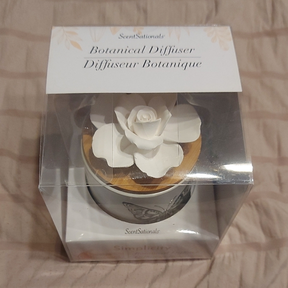 Floral Diffuser - Picture 2 of 8